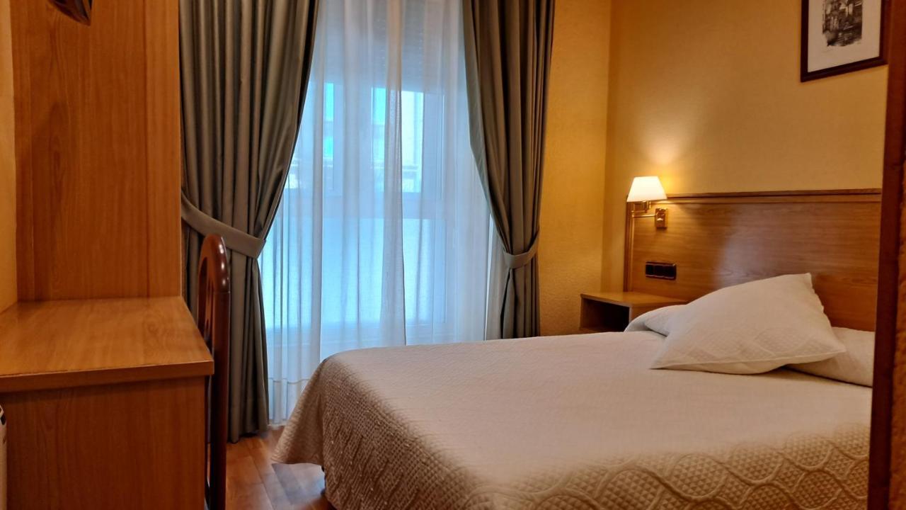 Pension La Concha San Sebastián Exterior foto