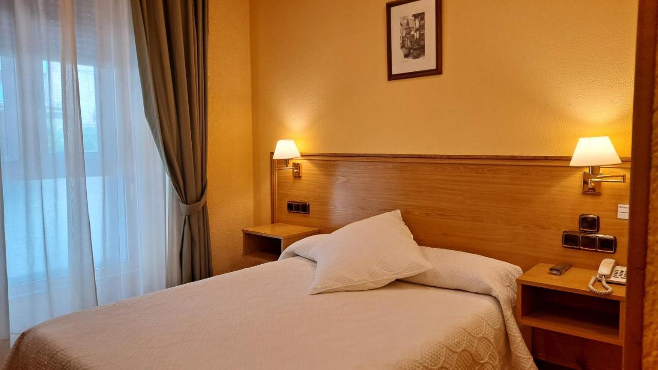 Pension La Concha San Sebastián Exterior foto
